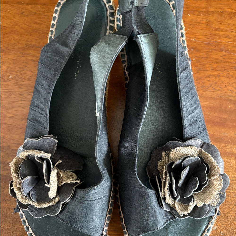 BCBG Espadrilles, Size 37